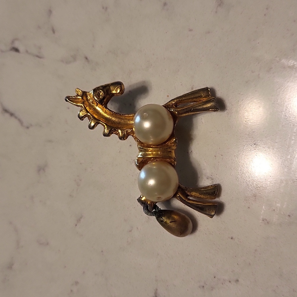 Pearl Horse Pendant